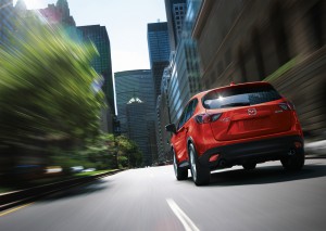 Mazda CX-5 2015 de derrière