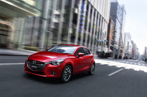 Dévoilement de la toute nouvelle Mazda2 2015 Skyactiv