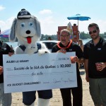 M. Denis Leclerc relevant le Ice Bucket Challenge