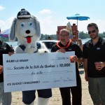 M. Denis Leclerc relevant le Ice Bucket Challenge