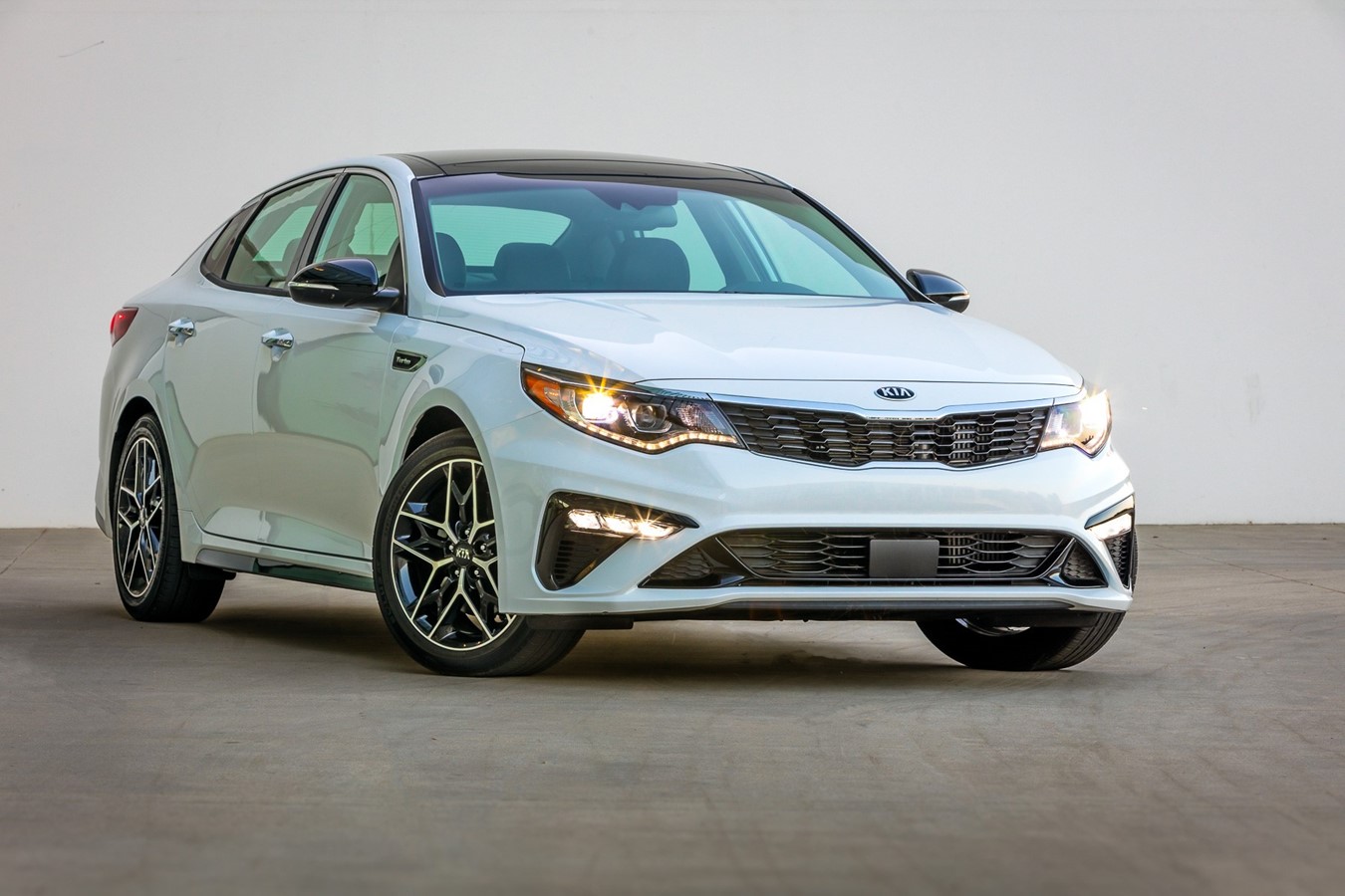 Kia mazda hyundai
